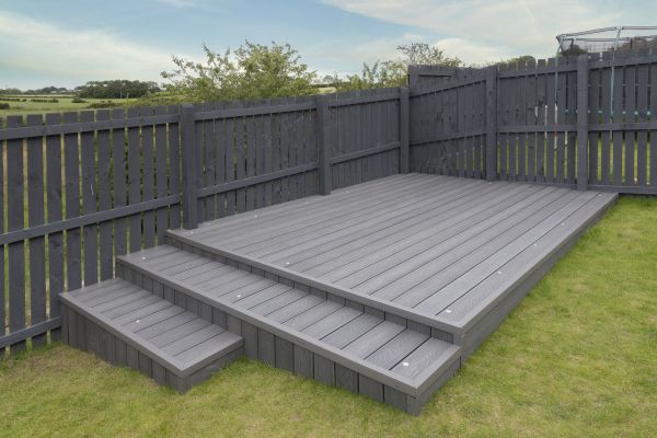 Vinyl Deck Construction in Bentonville